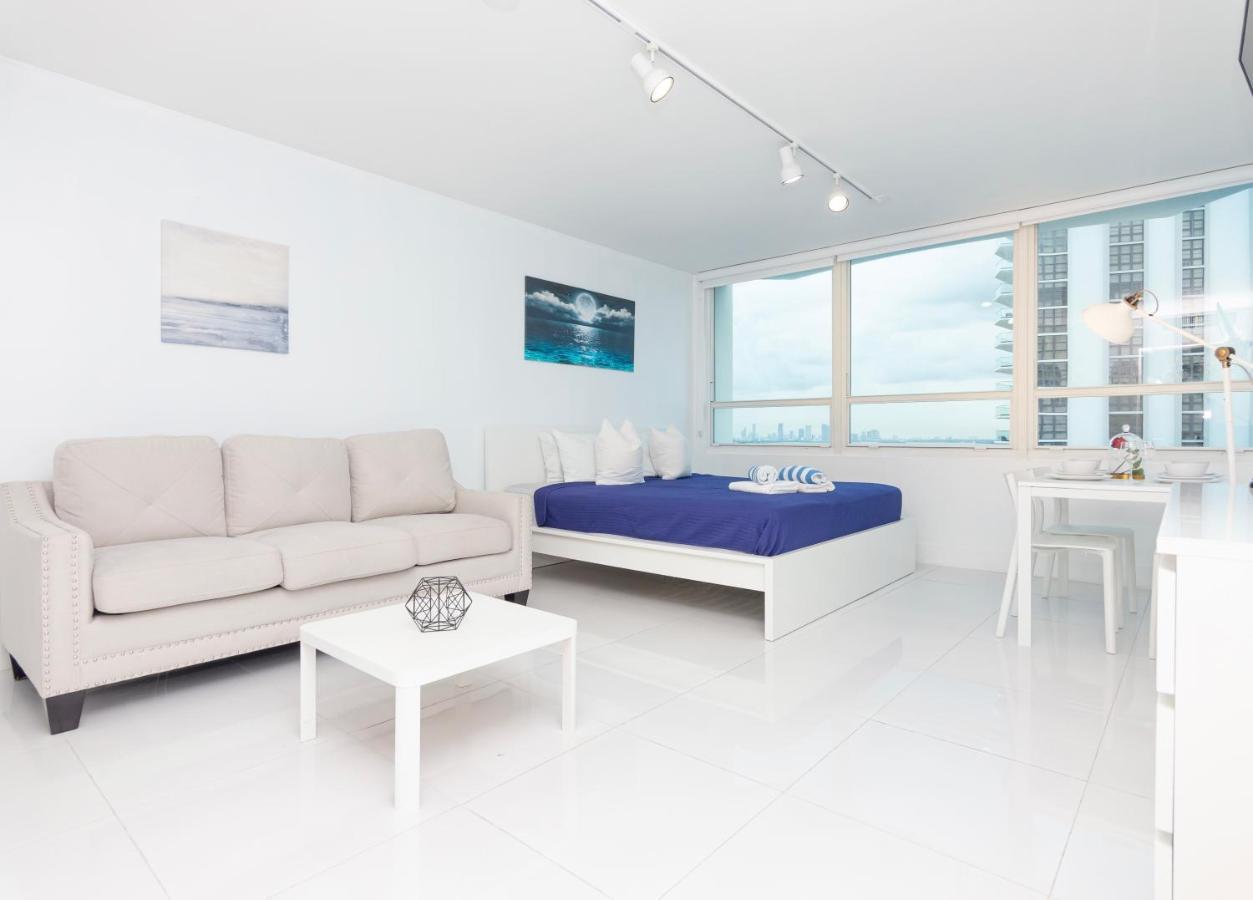 מיאמי ביץ' Girasole Apartments מראה חיצוני תמונה