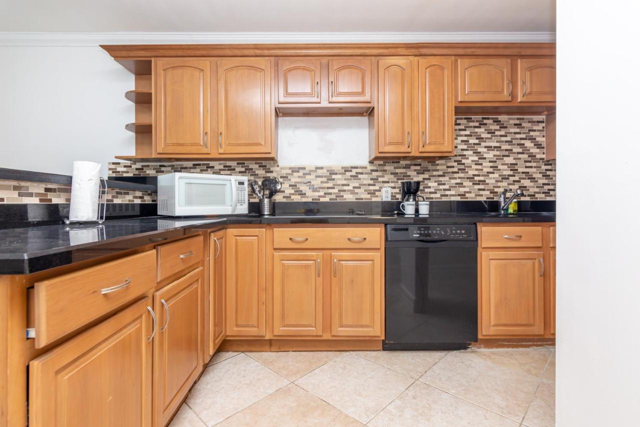 מיאמי ביץ' Girasole Apartments מראה חיצוני תמונה