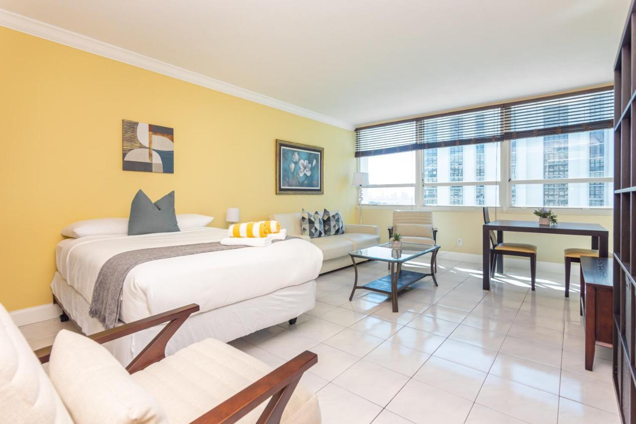 מיאמי ביץ' Girasole Apartments מראה חיצוני תמונה